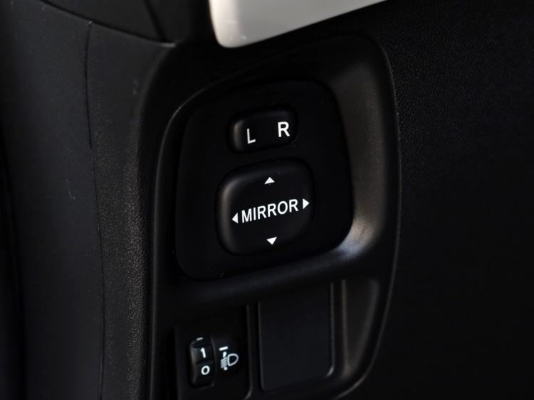 Toyota Aygo 1.0 VVT-i x-wave | Cabrio | Half Leder | Camera