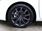 Toyota Auris 1.8 Hybrid Lease Pro | Panoramadak | Half Leder | JBL