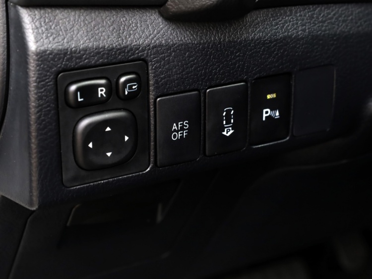 Toyota Auris 1.8 Hybrid Lease Pro | Panoramadak | Half Leder | JBL