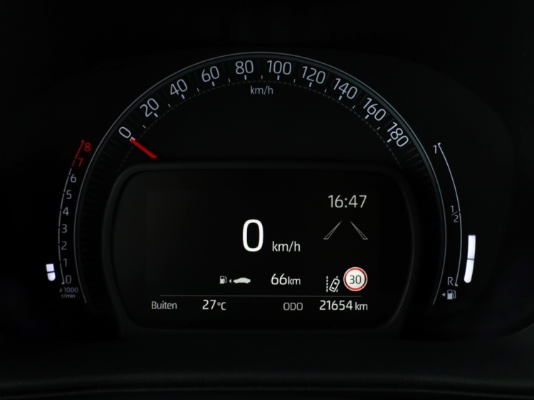 Toyota Aygo X 1.0 VVT-i MT Premium | Cabrio | JBL | Stoelverwarming