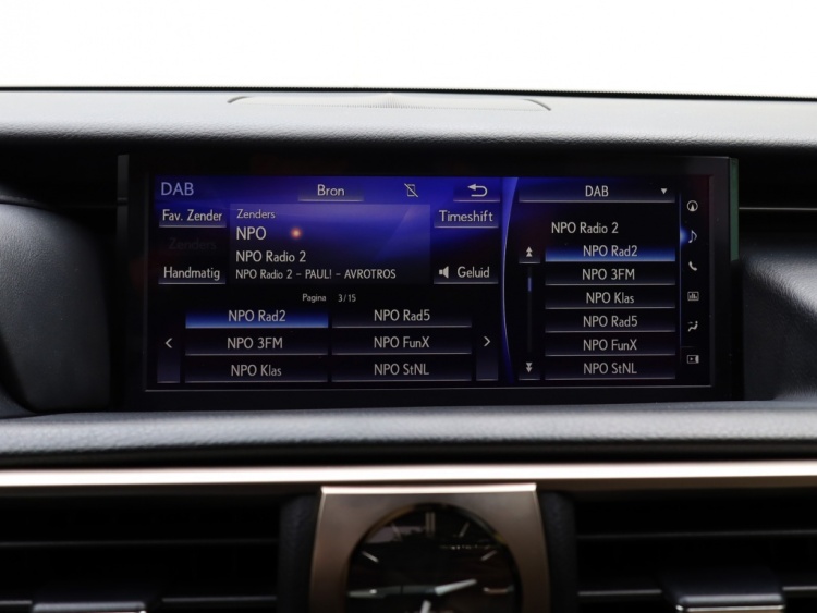 Lexus IS 300h Luxury Line | Mark Levinson | Schuifdak | Trekhaak