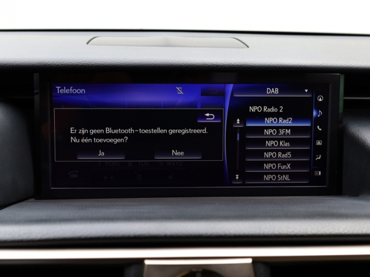 Lexus IS 300h Luxury Line | Mark Levinson | Schuifdak | Trekhaak