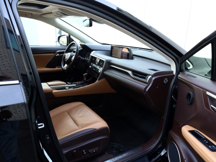 Lexus RX 450h 4WD Luxury Line | Panoramadak | Head up | Stoelventilatie