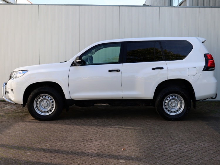 Toyota Land Cruiser 2.8 D-4D Co. Blind Van | Carplay | Lier | 204 PK