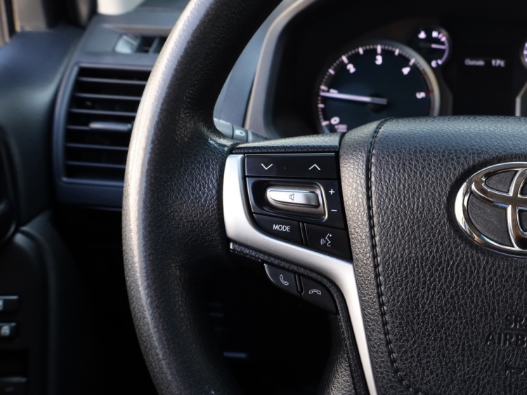 Toyota Land Cruiser 2.8 D-4D Co. Blind Van | Carplay | Lier | 204 PK