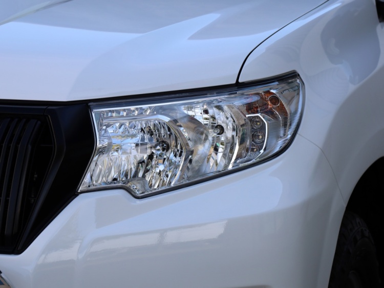 Toyota Land Cruiser 2.8 D-4D Co. Blind Van | Carplay | Lier | 204 PK