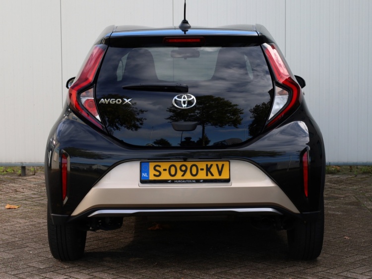 Toyota Aygo X 1.0 VVT-i MT Envy | JBL Audio | Climate Control | NL-Auto
