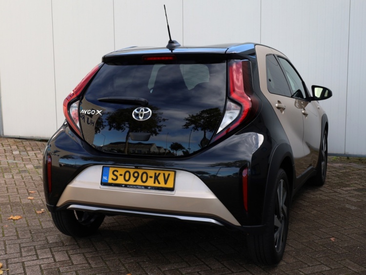 Toyota Aygo X 1.0 VVT-i MT Envy | JBL Audio | Climate Control | NL-Auto
