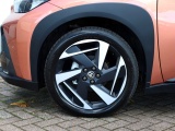 Toyota Aygo X Hybrid 115 envy | Lounge Pack | Vouwdak | JBL