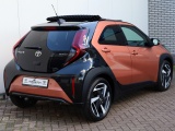 Toyota Aygo X Hybrid 115 envy | Lounge Pack | Vouwdak | JBL