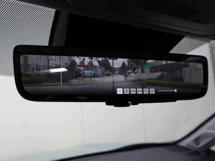 Toyota RAV4 2.5 Hybrid AWD Adventure | Panoramadak | 360 Camera | JBL Audio