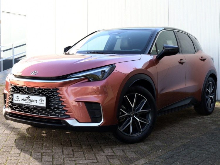 Lexus LBX 1.5 Cool 2WD | Memory Seat | Leder/Alcantara | Dodehoek