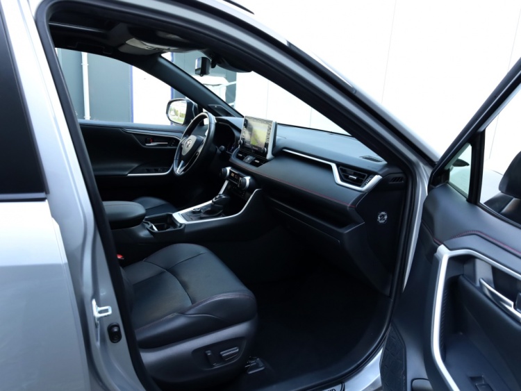 Toyota RAV4 2.5 2.5 Plug-in Hybrid Bi-Tone+ | Panoramadak | Stoelventilatie | JBL