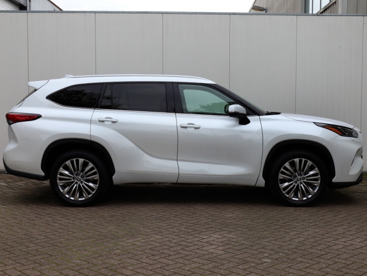 Toyota highlander 2.5 AWD Hybrid Executive | Panoramadak | Leder | Digitale Cockpit