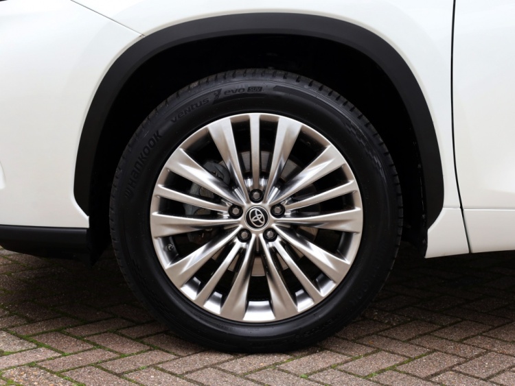 Toyota highlander 2.5 AWD Hybrid Executive | Panoramadak | Leder | Digitale Cockpit
