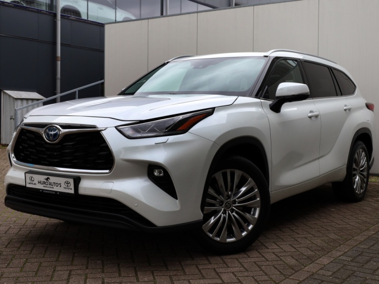 Toyota highlander 2.5 AWD Hybrid Executive | Panoramadak | Leder | Digitale Cockpit