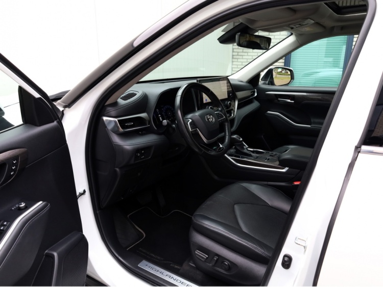 Toyota highlander 2.5 AWD Hybrid Executive | Panoramadak | Leder | Digitale Cockpit
