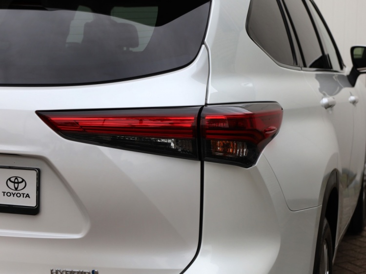 Toyota highlander 2.5 AWD Hybrid Executive | Panoramadak | Leder | Digitale Cockpit