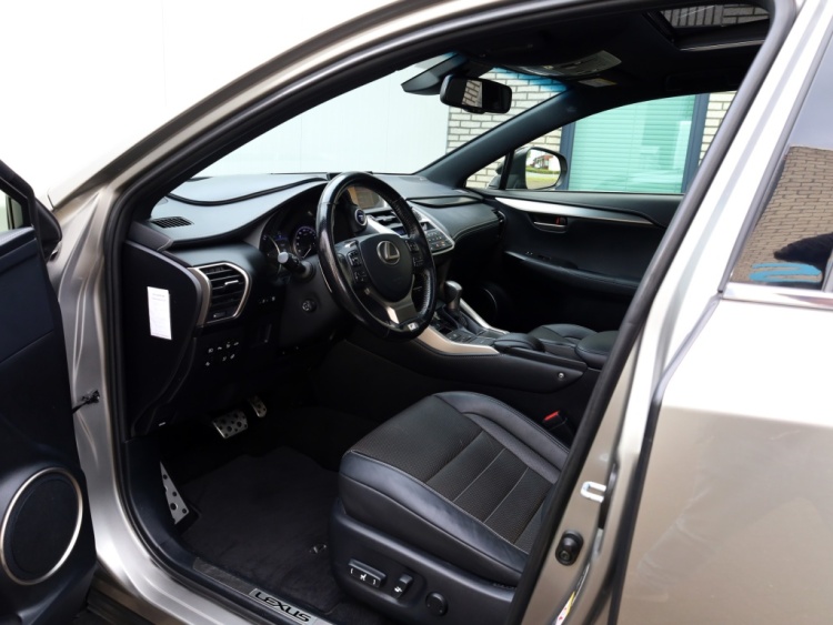 Lexus NX 300h AWD F Sport Line | Schuifdak | Mark Levinson | Stoelventilatie