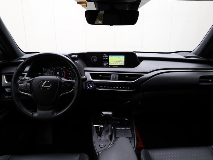 Lexus UX 250h Midnight Edition | Leder | Stoelverwarming | Dodehoek