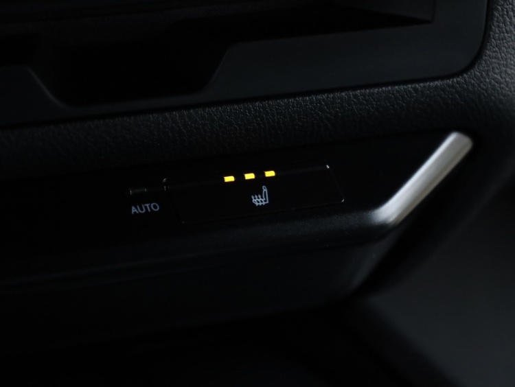 Lexus UX 250h Midnight Edition | Leder | Stoelverwarming | Dodehoek